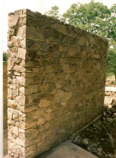Nosná zeď budoucí terasy - rula Rosice